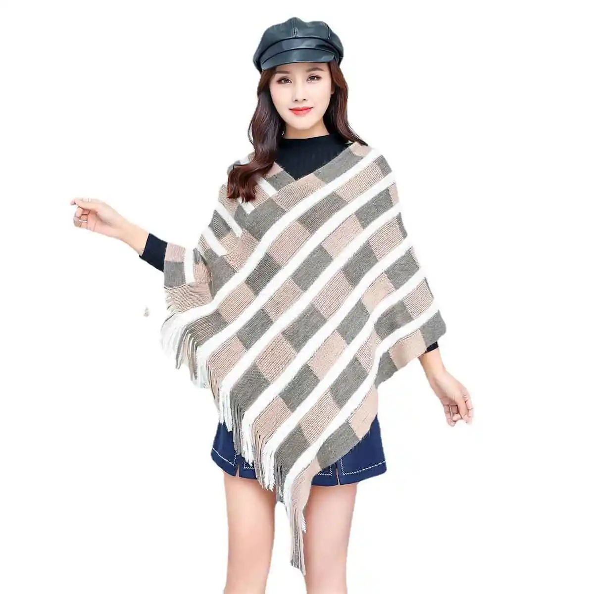 Etnische gebreide priem Bata irt dames trui mantel Street Sle gestreepte polyester vezel jas met franjes voor dames