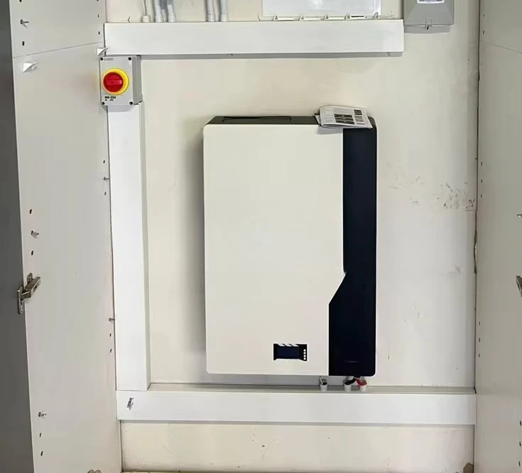 بطارية ليثيوم طويلة العمر Sunrich 51.2v 200Ah 10kwh Solar Lifepo4 قابلة لإعادة الشحن