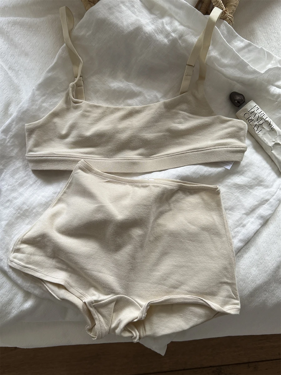 Vintage Cotton Sport Bra Set Woman Adjusted-strap Seamless Bra+Low Waist Boxer Briefs Solid Simple High Elasticity Lingerie Sets