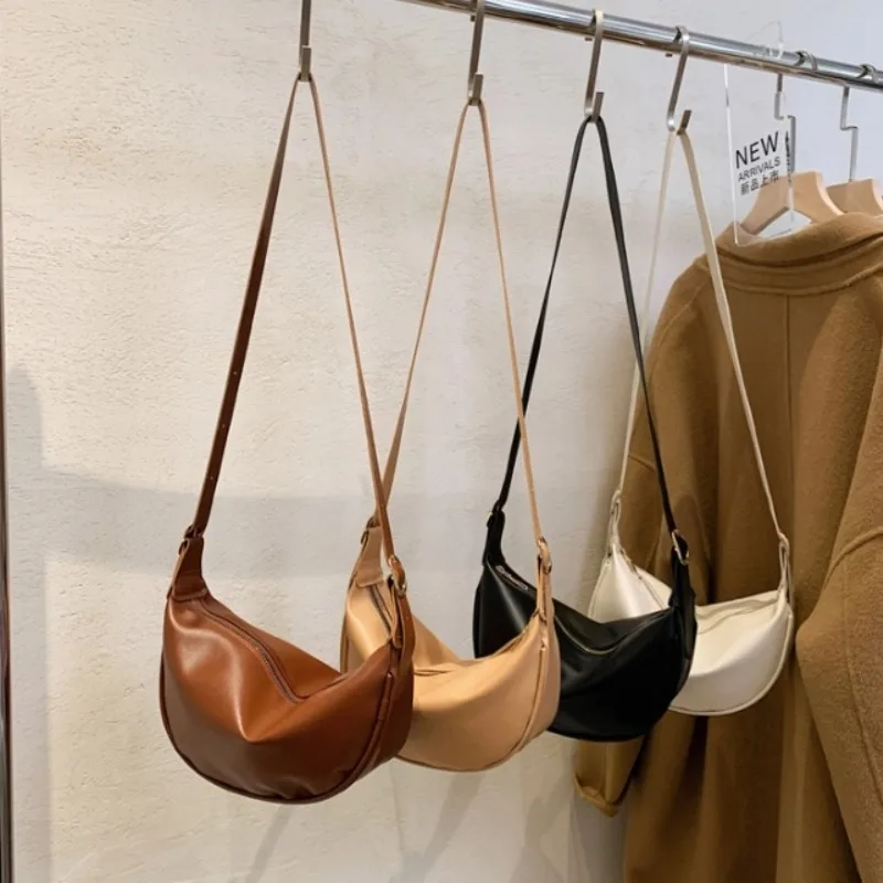 

Новая женская сумка через плечо, новинка 2024, модная сумка для пельменей, легкая маленькая сумка на плечо, сумка подмышки, повседневная сумка через плечо B