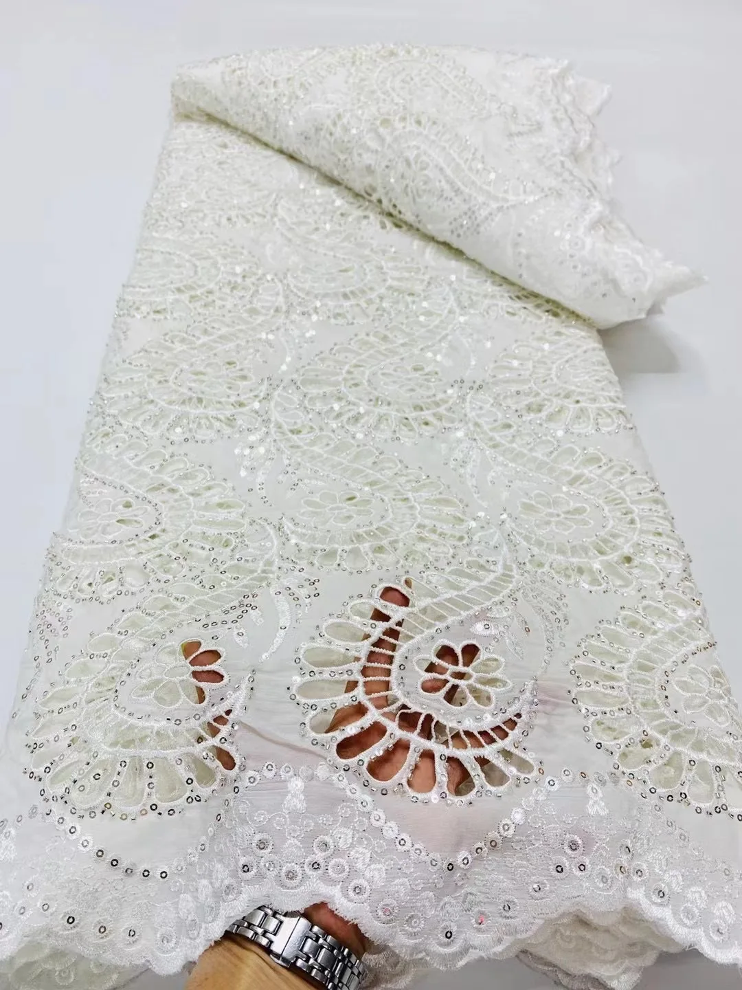 

Nigerian Embroidered Cotton Lace Fabric 2025 High Quality 5 Yards African Swiss Voile Lace Fabric for Elegant Party Dress