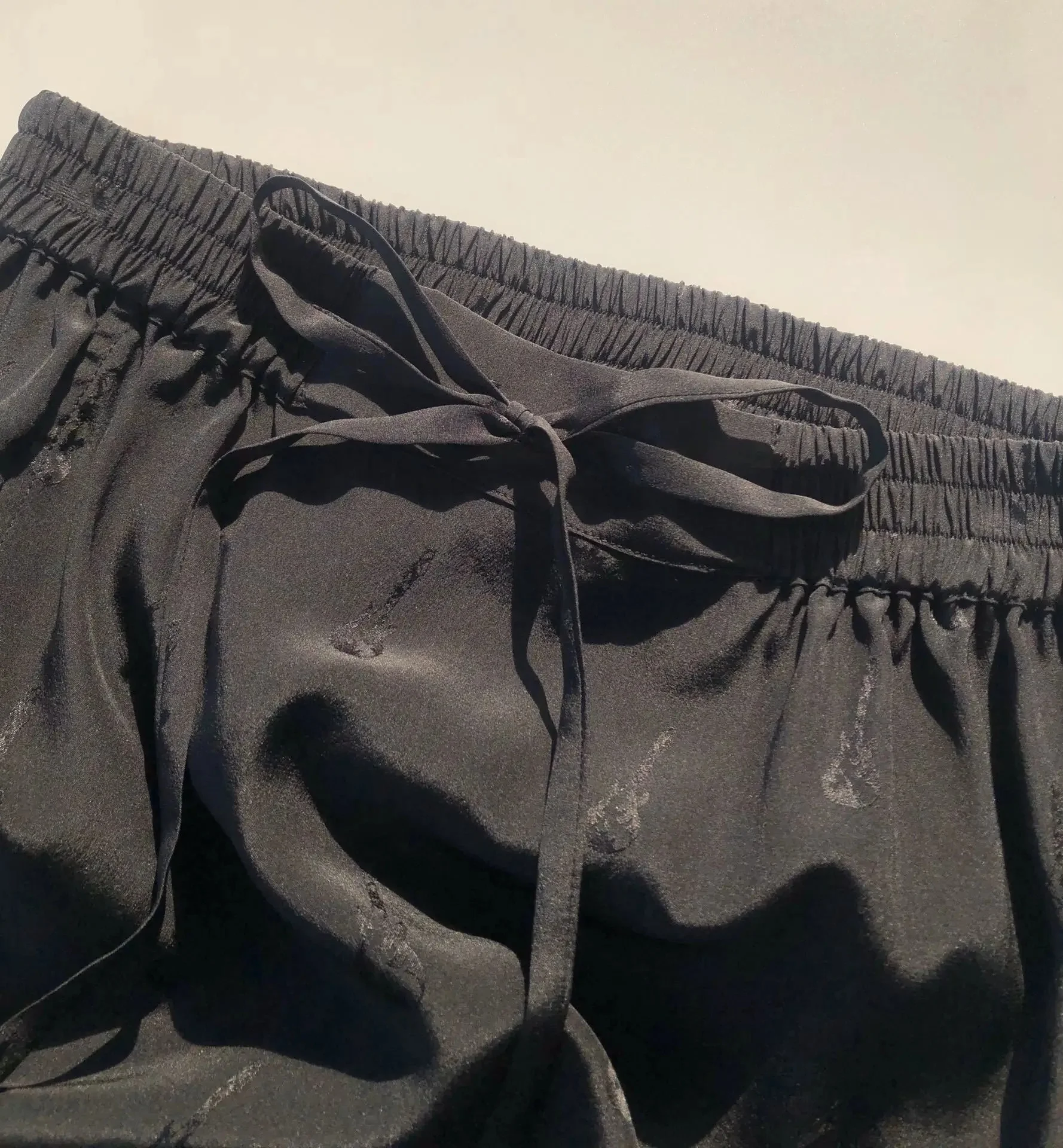 Zwarte vrouwen 100% moerbeizijde rok Franse jacquard viool kant mooie minirok