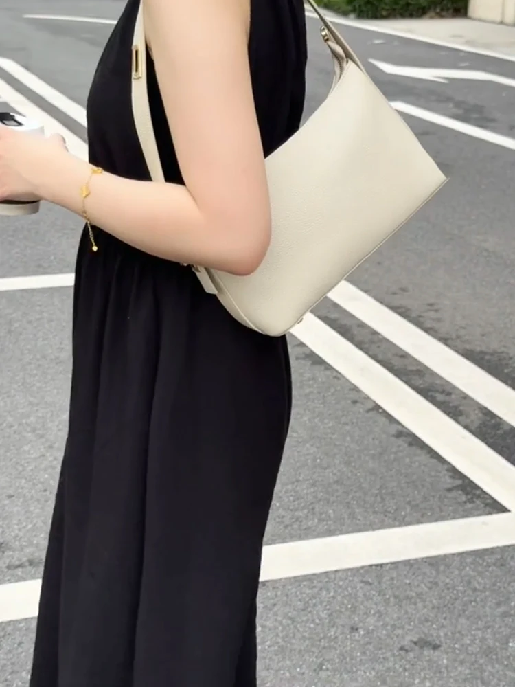 حقيبة هوبو جلدية بيضاء للنساء، حقيبة يد للعمل، حقيبة كتف واحدة، حقيبة فاخرة بتصميم بسيط وراقي للمكتب