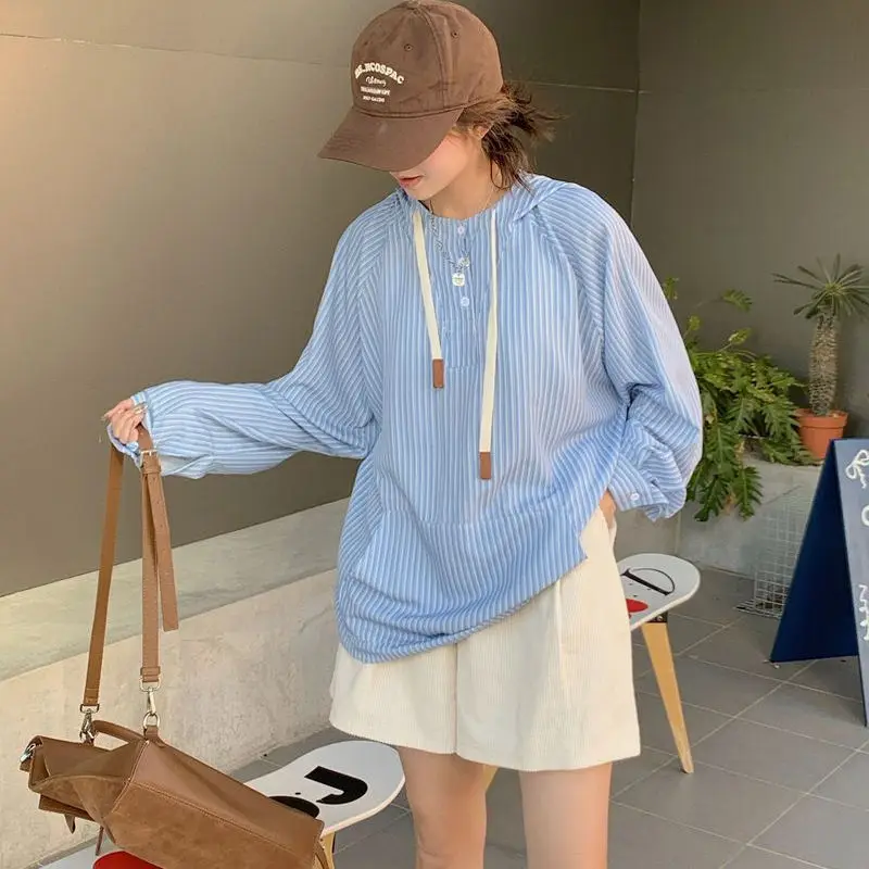 

Trendy Striped Hooded Shirt Women's Loose Casual Style Polyester Fiber Long Sleeve Slimming Effect Regular Length Autumn New ...