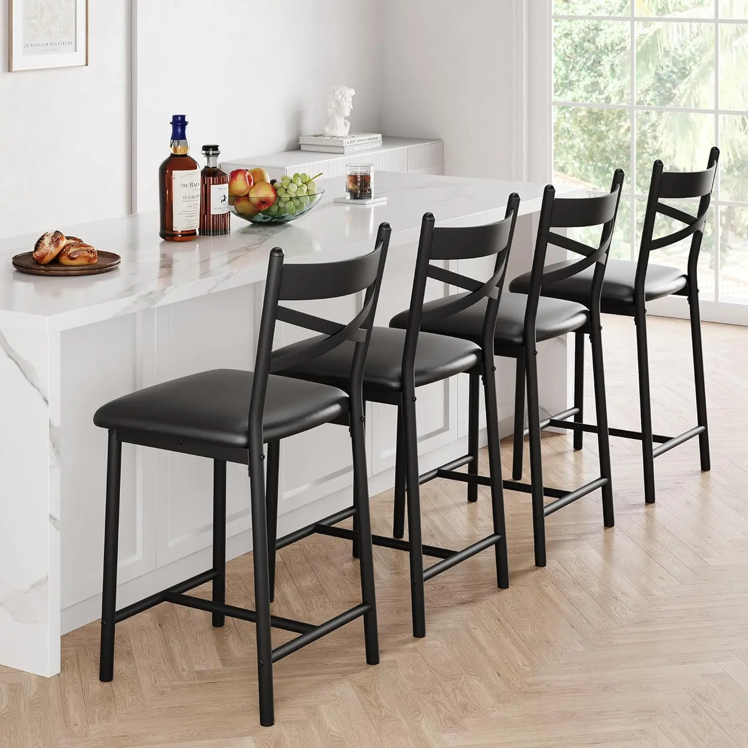 Barkrukken set van 4, gestoffeerde barstoelen met rugleuning, dik kussen, barkrukken op tegenhoogte voor Kitchen Island Apartment Coun