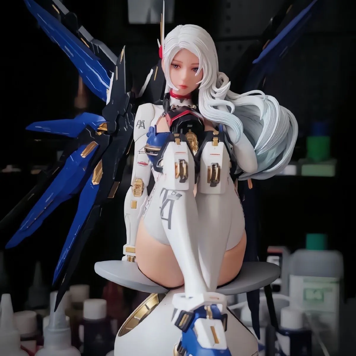 In-stock premium version mech girl free-spirited girl 2D mech anime girl peripheral GK figure model display