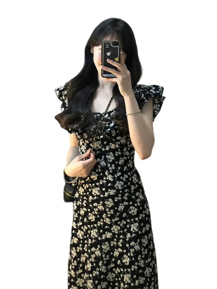 Sukienka maxi w kwiatowy wzór, damska, letnia, nowość 2025, wyszczuplająca, podkreślająca talię, idealna na plażę i wakacje, styl koreański.