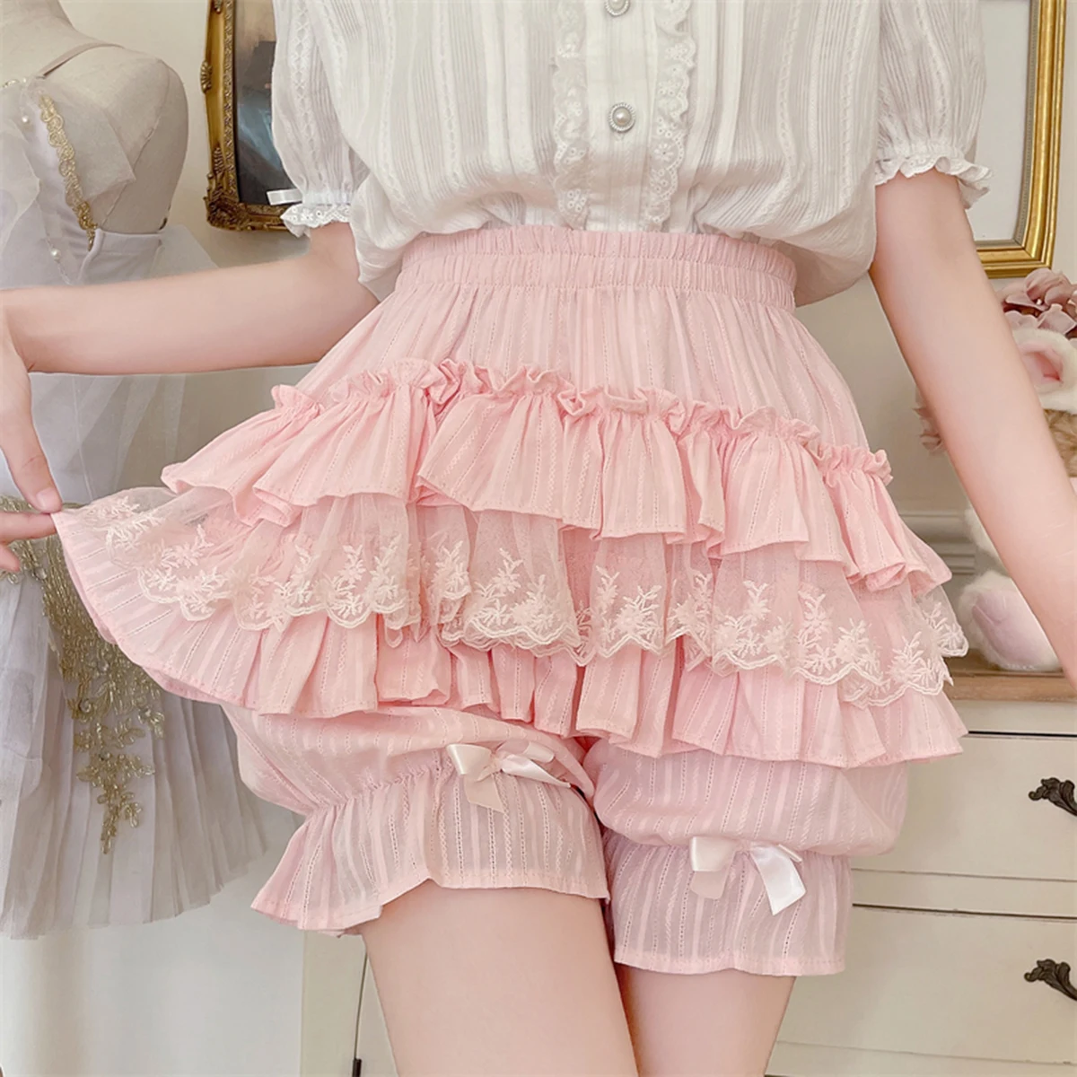 

Japanese Style Sweet Cute Shorts Women Summer Lace Bow Elastic Waist Ruffles Elegant Skirt Shorts Lolita Lace Shorts Female 2025