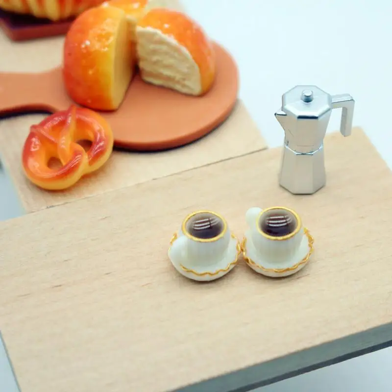 Simpatiche miniature di case delle bambole Caffè Pane Colazione Set da 11 pezzi Modello Ornamenti Cucina per bambini Giochi di finzione Giocattolo Accessori fai da te Regali