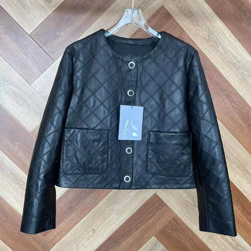 Chaqueta de cuero genuino de longitud corta para mujer, abrigo de Primavera de una sola botonadura, decoración de celosía de diamante, alta calidad, nueva moda