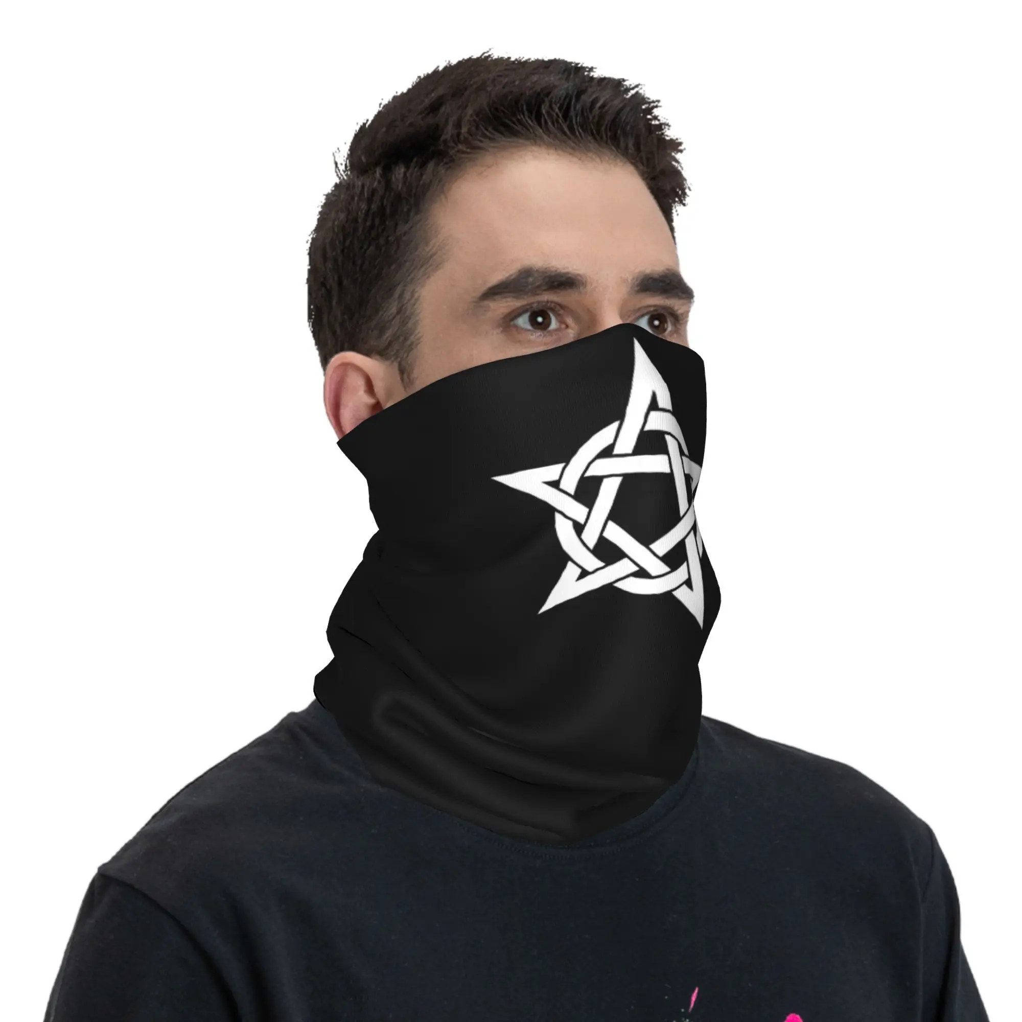 Pentagram in Black and White Bandana Neck Cover Printed Magic Scarf Multi-use Balaclava Running Unisex Adult Windproof