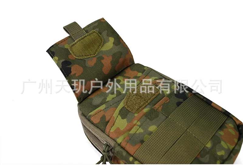 Bolsa MOLLE impermeable Flecktarn nailon – Médica táctica - imagen 4