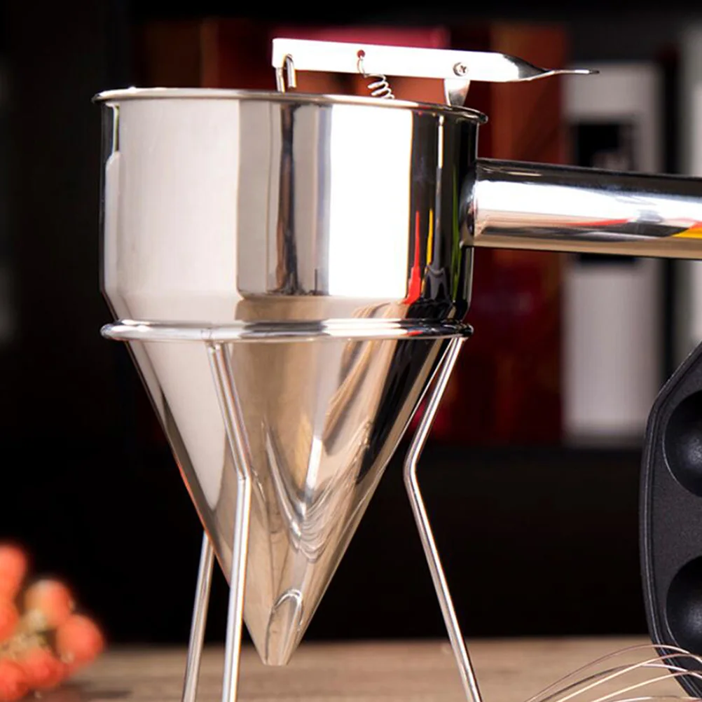 

Stainless Steel Kitchen Sushi Tool Funnel Dispenser for Pancakes Crepes Muffins Cupcakes Waffles Chocolate Balls Octopus Balls