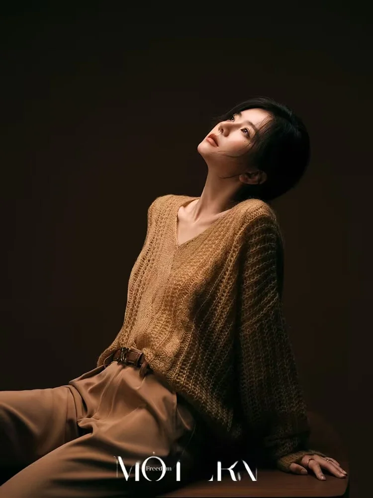 

2026 Studio New Advanced Light Maturity Girl Personality Loose Portrait Image Photography Artistic Portrait Photography Clothes