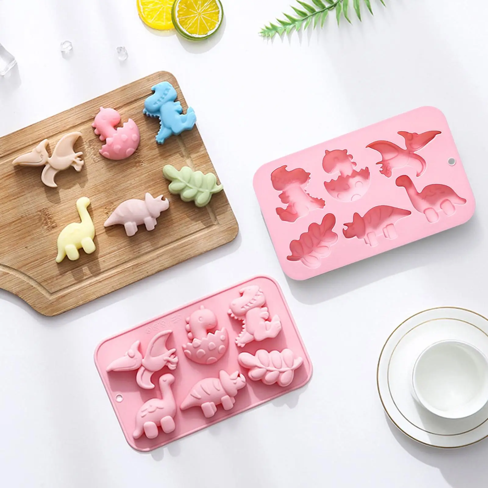 3d Dinosaur Silicone Mold for Baking Cute Pterosaur Triceratops Tyrannosaurus Mold for Fondant Cake Decoration Accessories