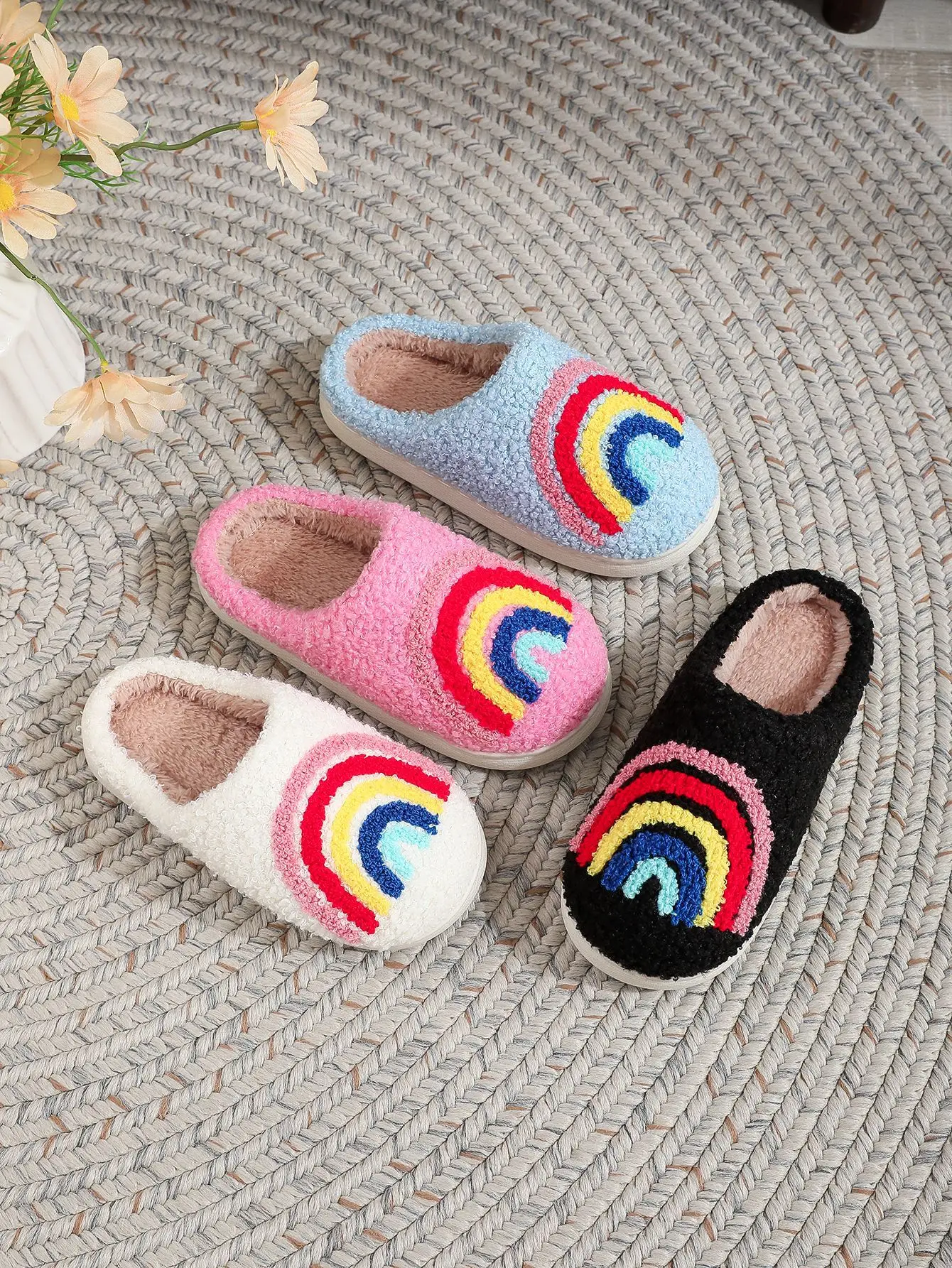 2026 Winter Regenbogen-Print Kinder Mädchen Jungen Hausschuhe Indoor Weiche Rutschfeste Paar-Hausschuhe Warme Plüsch-Flachpantoffeln Erwachsene Niedliche Schuhe – Detail 18