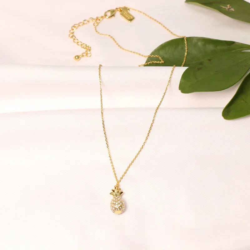 

Fashion Jewelry Unique Vintage Rhinestone Pineapple Necklace for Women