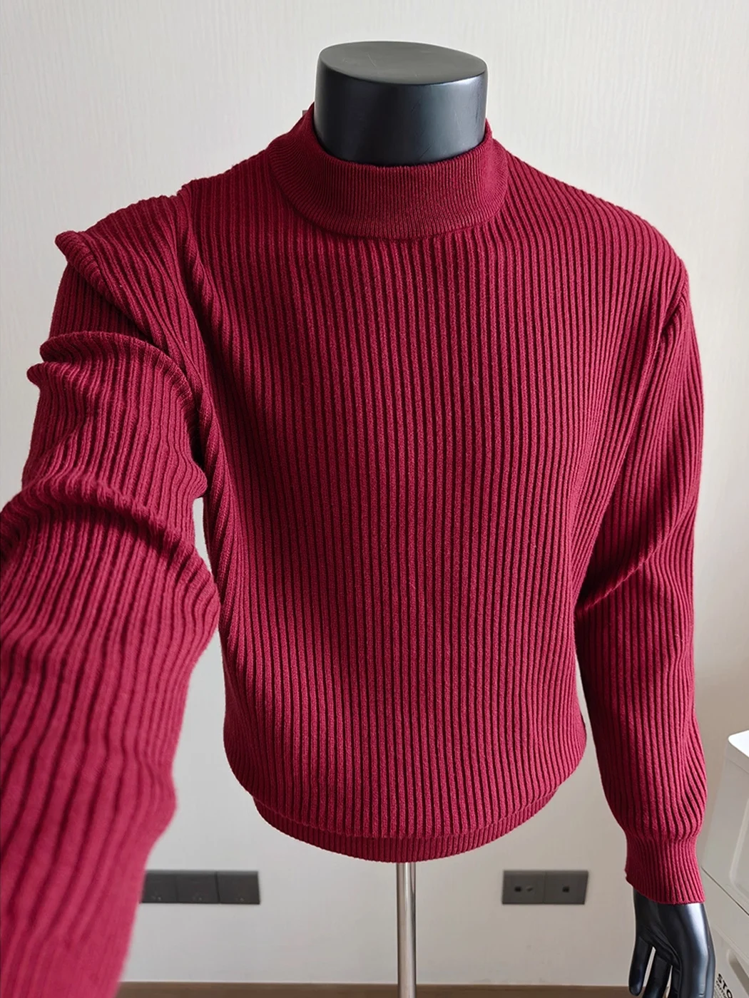 

Мужской вязаный свитер с высоким воротником Luy Year: теплый зимний базовый слой в американском стиле, ретро-дизайн, однотонный трикотаж