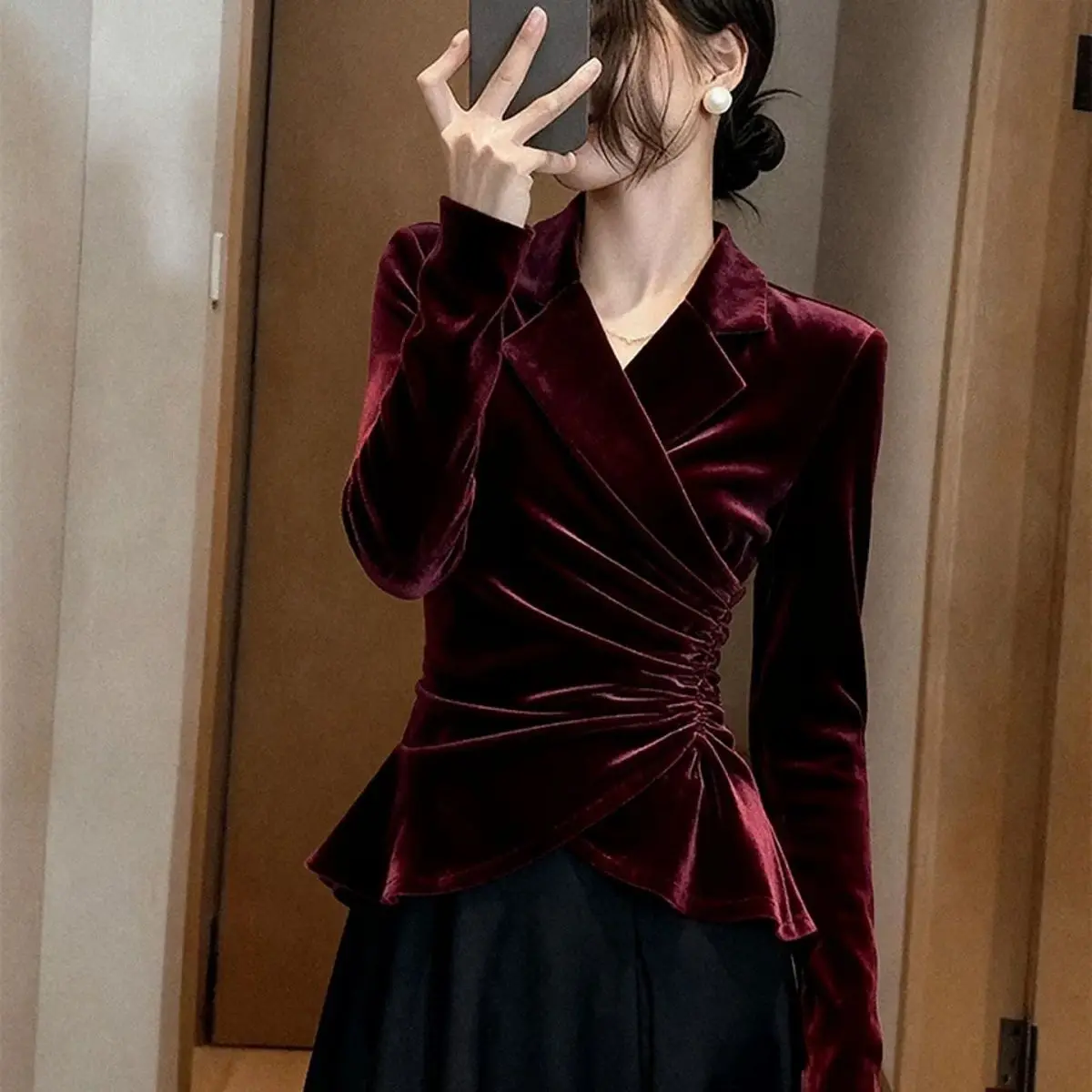 

Velvet V-Ne irt Women's Slim Fit Tu Waist Design Faionable Autumn Winter New Sle Office Commute Top