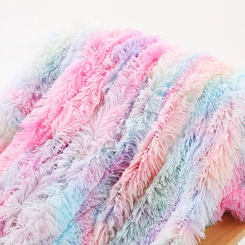 XC USHIO-Couverture Longue en Fausse Fourrure Super Douce, Plaid Chaud et Élégant, Confortable avec Sherpa Moelleux, Couvertures de Lit et de Canapé, Cadeau