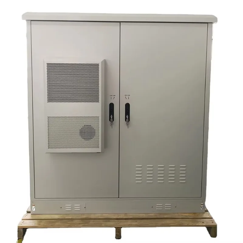 IP55 UPS 10KVA 15KVA 20KVA 30KVA 50KVA 80KVA 3-phase Power Supply System Outdoor Cabinet Telecom