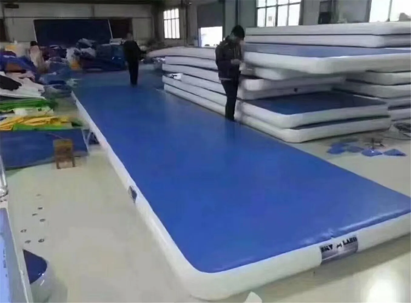 Exercise High Grade Board Drop Stich Protection Taekwondo Tumbling Children Jumping Block Air Mats Floor Inflatable Bouncing Mat