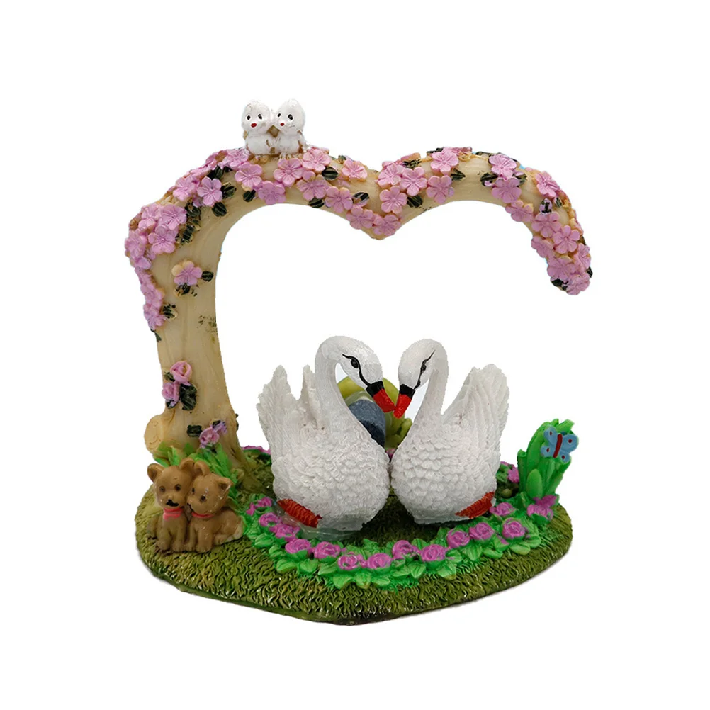 

Resin Swan Heart Ornament Durable Resin Craft for Aquarium Fish Tank Desktop Home Decoration Beautiful Swan Decor