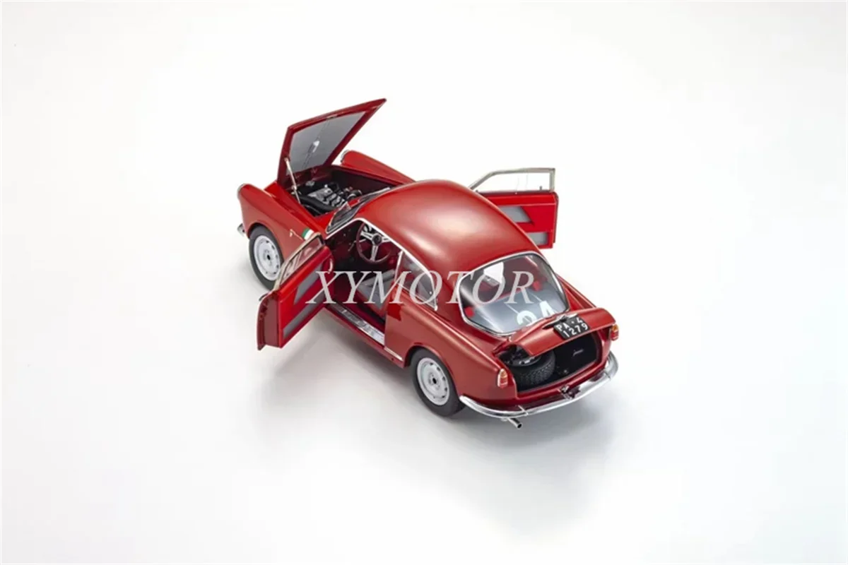 KYOSHO 1/18 per Alfa Romeo Giulietta SV 1958 Targa Florio #24 Diecast Model Car Red Toys regali collezione di espositori per Hobby