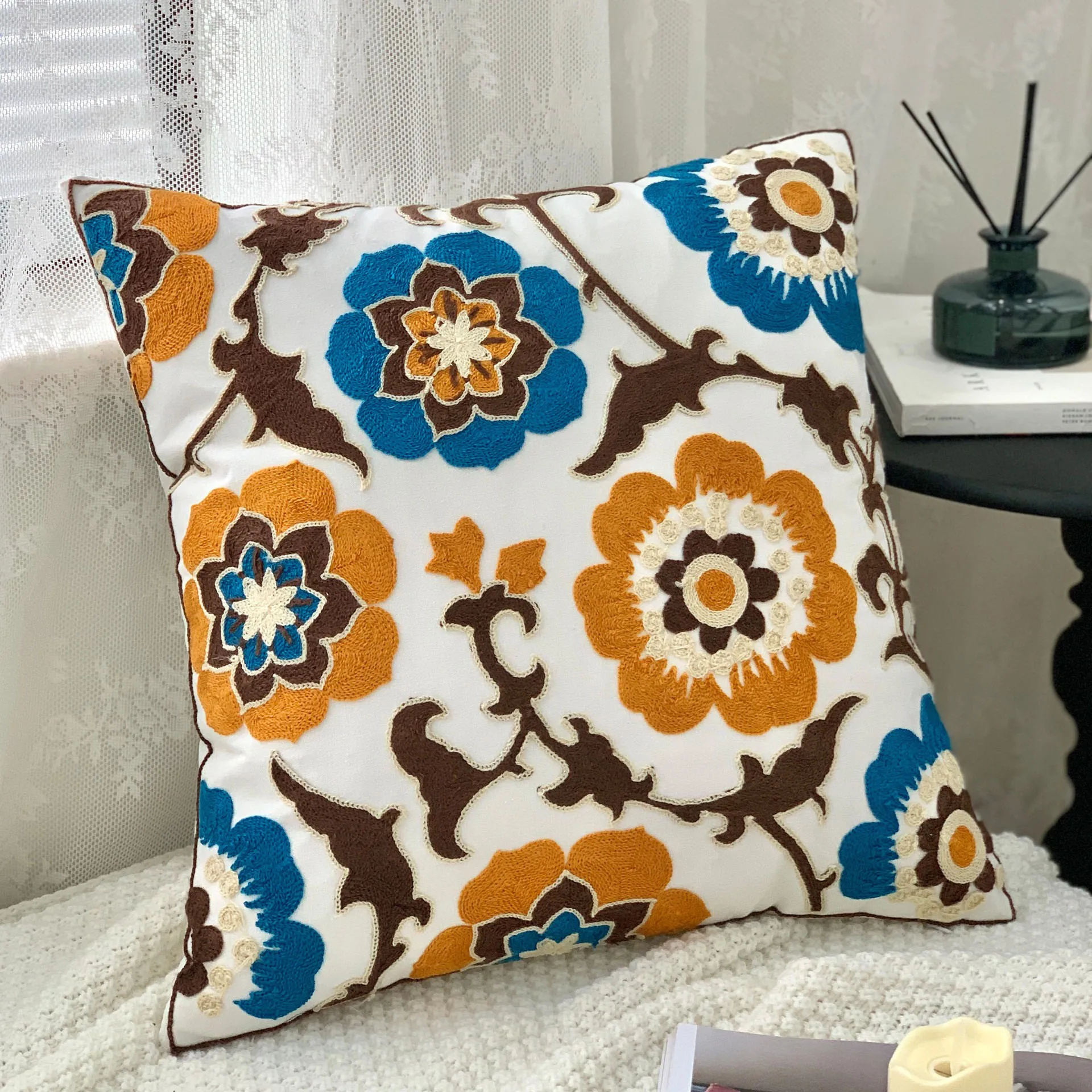 

Faunus Peach Skin Retro Floral Cushion Cover 2D Print Suzani Style Decorative Pillowcase for Sofa Boho Home Decor Pillow Case