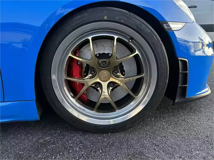 Duże hamulce Kie, przednie tarcze hamulcowe GT6 380mm, tylne tarcze hamulcowe GT4 z EPB 380mm do Alfa Romeo Giulia 2.0T