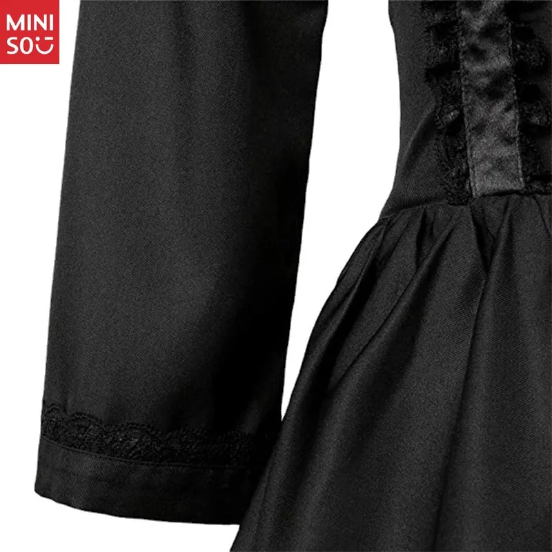 فستان Miniso مقاس كبير على الطراز القوطي الفيكتوري - زي الملكة الأنيق للحفلات التنكرية والمناسبات ذات الطابع القديم