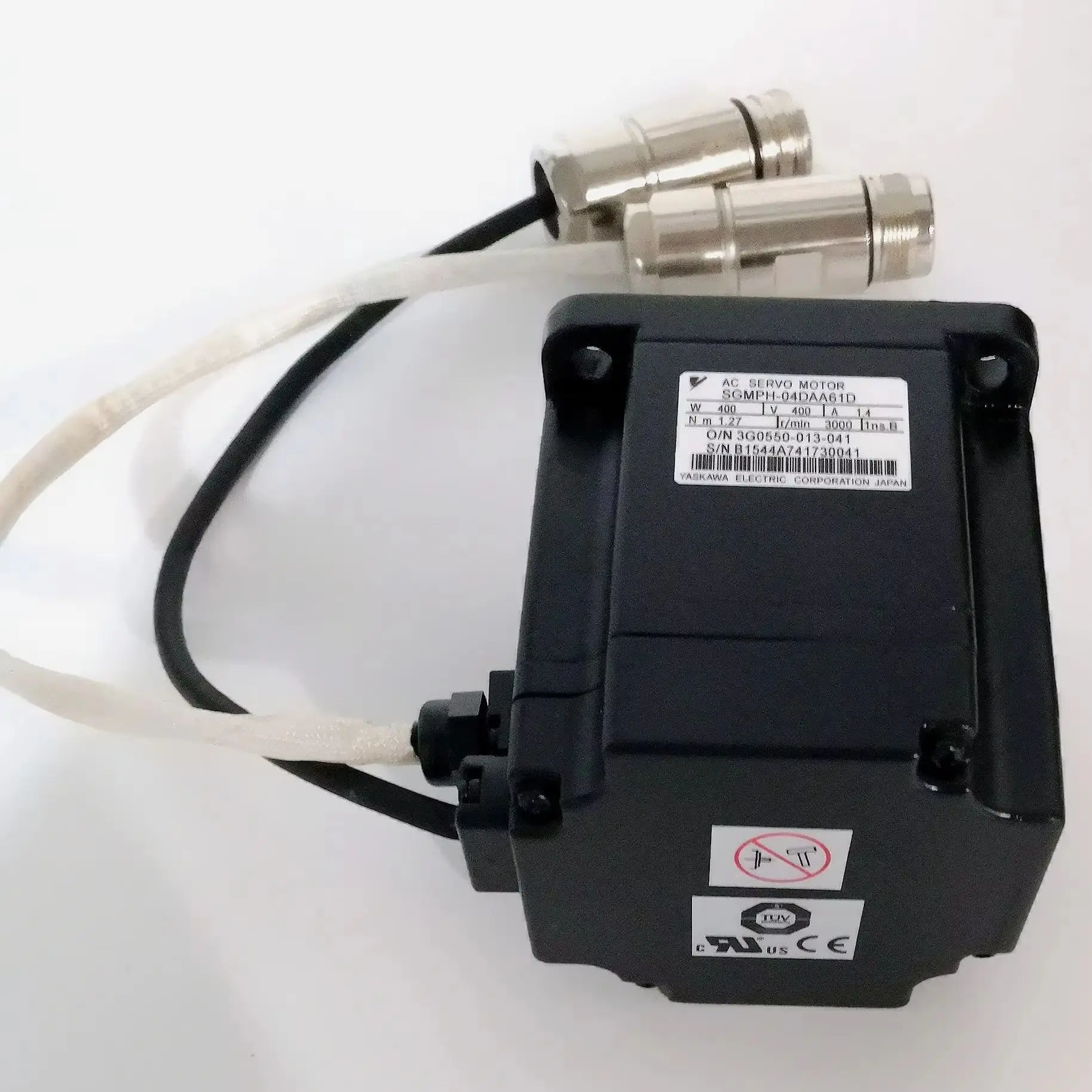 SGMPH-04DAA61D Brand new servo motor，Fast shipping，In Stock SGMPH 04DAA61D