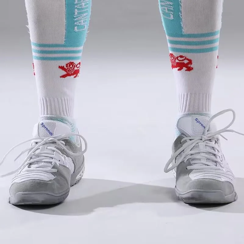 2026 أحذية سياج احترافية عالية الجودة للكبار والأطفال أحذية رياضية قابلة للتنفس ومضادة للانزلاق مقاس 27-46 أحذية رياضية للمسابقات