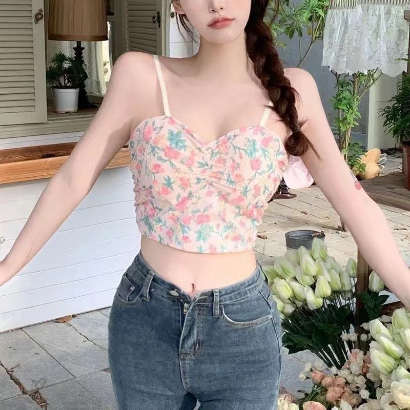 

Майки женские с цветочным принтом милые с подушечками на груди уличная одежда с открытой спиной корейская мода повседневные сексуальные пикантные укороченные топы для девочек летние популярные шикарные топы