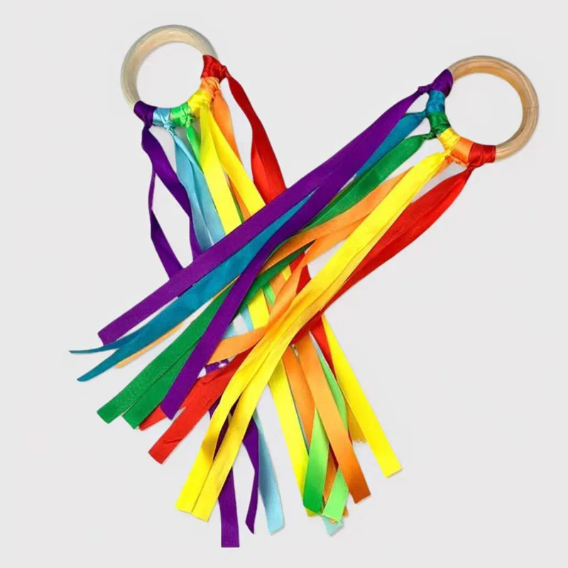 Anneau en bois Montessori, cerf-volant à main, rubans de gymnastique arc-en-ciel, cadeaux de fête d'anniversaire pour enfants, Kinder Spiele Juegos Para Fiestas, 2 pièces