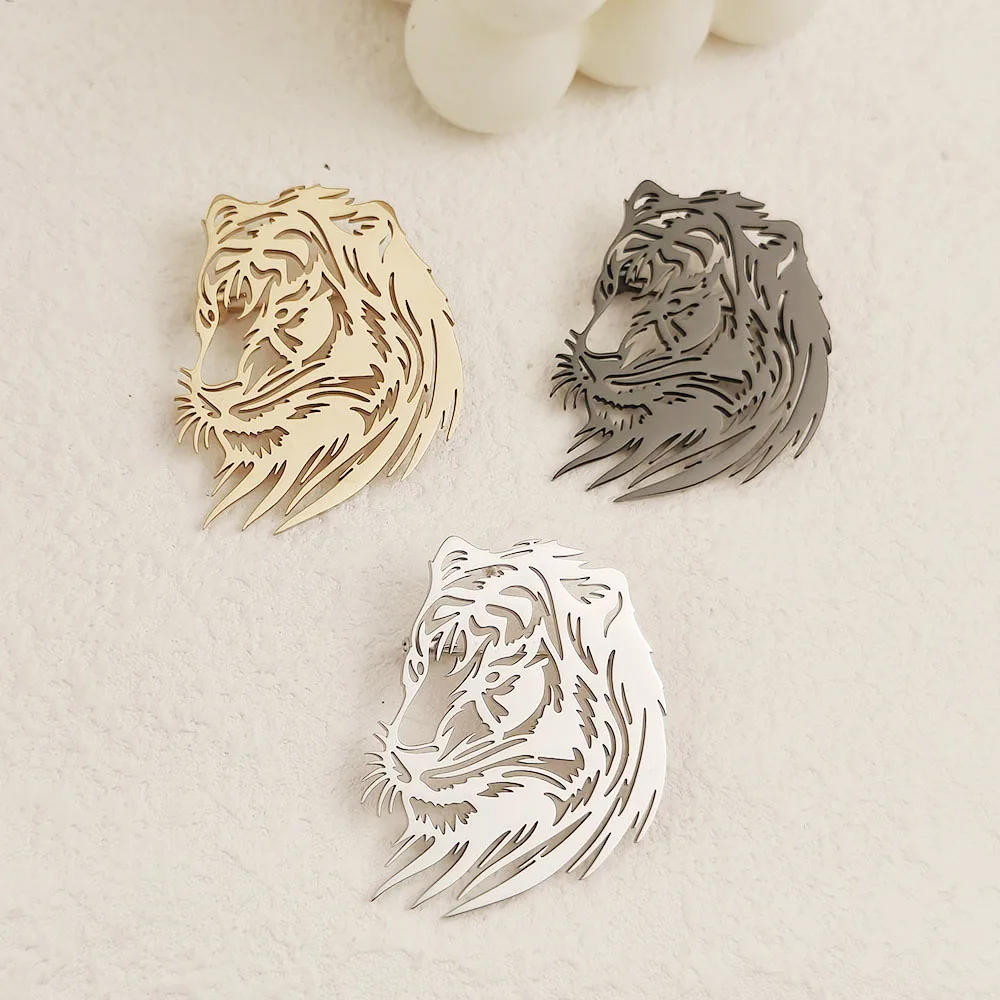 Art carving domineering tiger head brooch fashion suit lapel pin costume backpack accessories Party gift for friends view 3