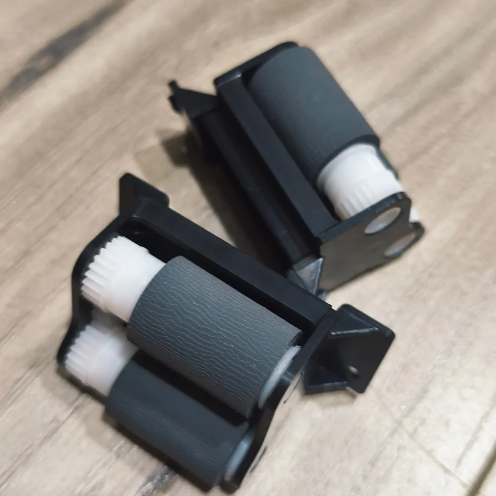 

5X JC93-00673A Pickup Feed Roller for SAMSUNG C1810 C1860 C2620 C2670 C2680 C3010 C3060 CLP415 CLP475 CLP680 CLX4195 CLX6260