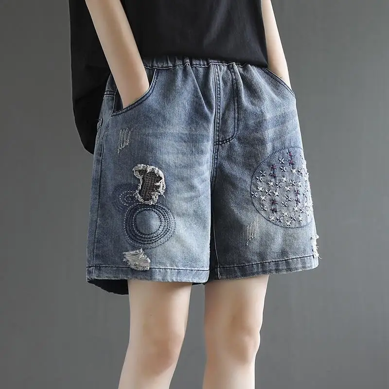 Women's 2024 Summer New Elastic High Waisted Solid Color Loose Retro Patchwork Large Casual Hole Embroidered Pocket Denim Shorts