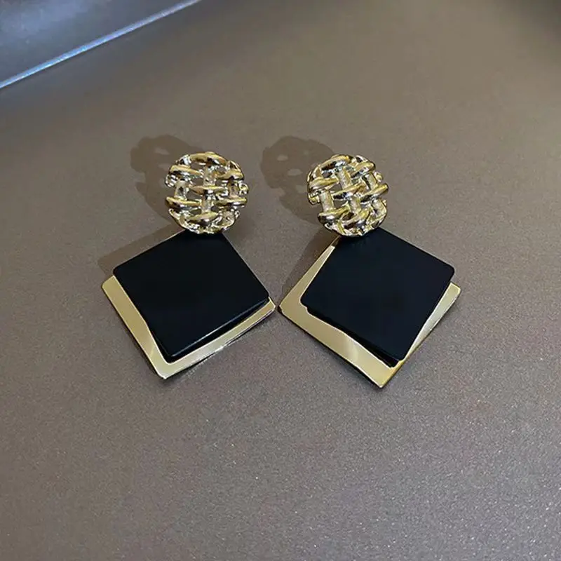 Hollow Metal Lattice Drop Earrings Golden Black Double Layer Rhombus Dangle Earrings Wedding Party Vintage Geometry Jewelry Gift