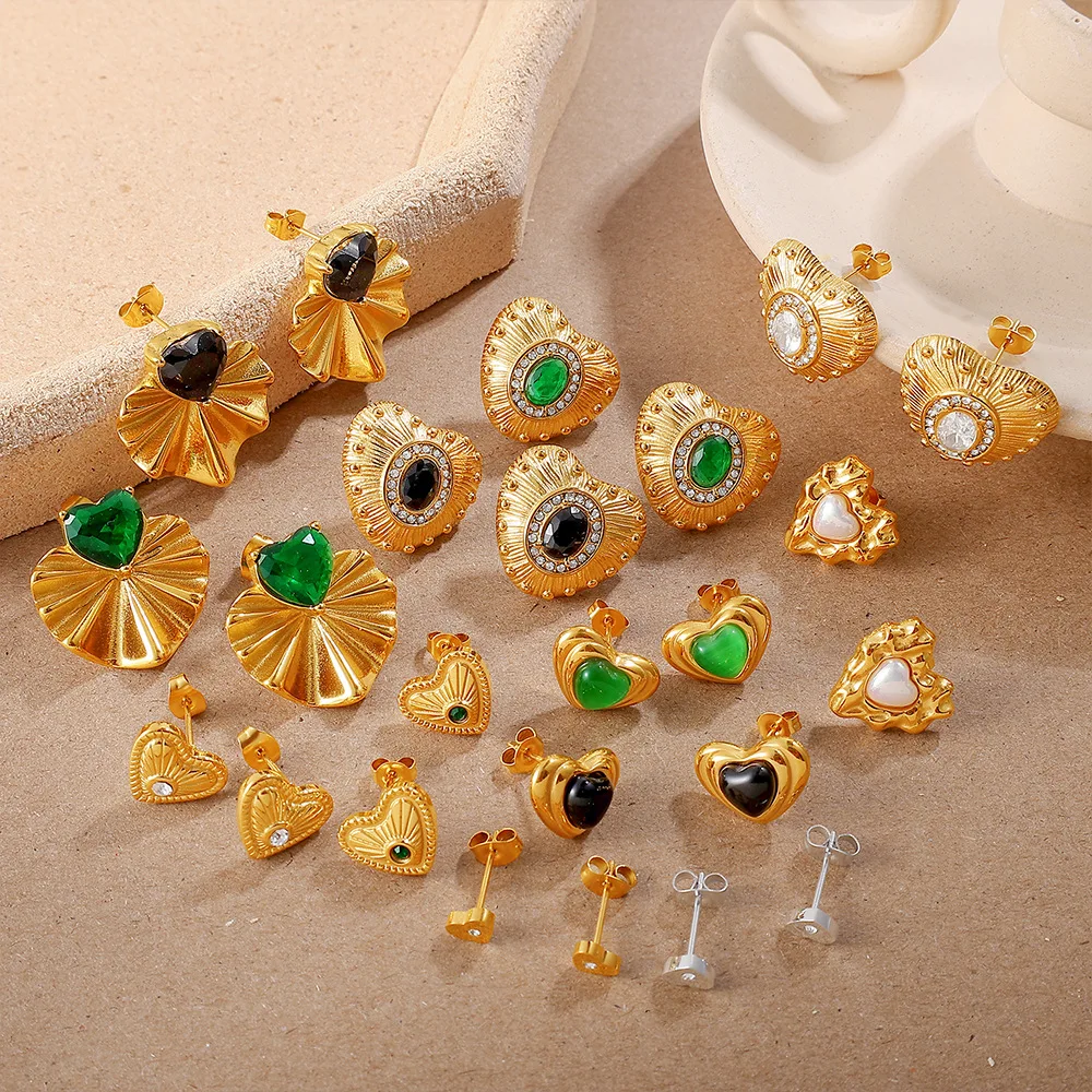

Vintage Stainless Steel Earrings with Emerald Green Zircon Heart Shape Jewelry Gift for Women