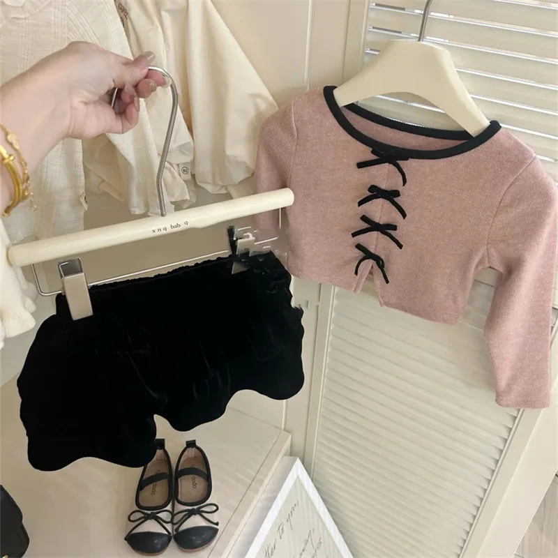 

Cream Girl2025Autumn and winter pink tops+Velvet Half Skirt Two-Piece Set Baby Fashionable Outfit Trendy