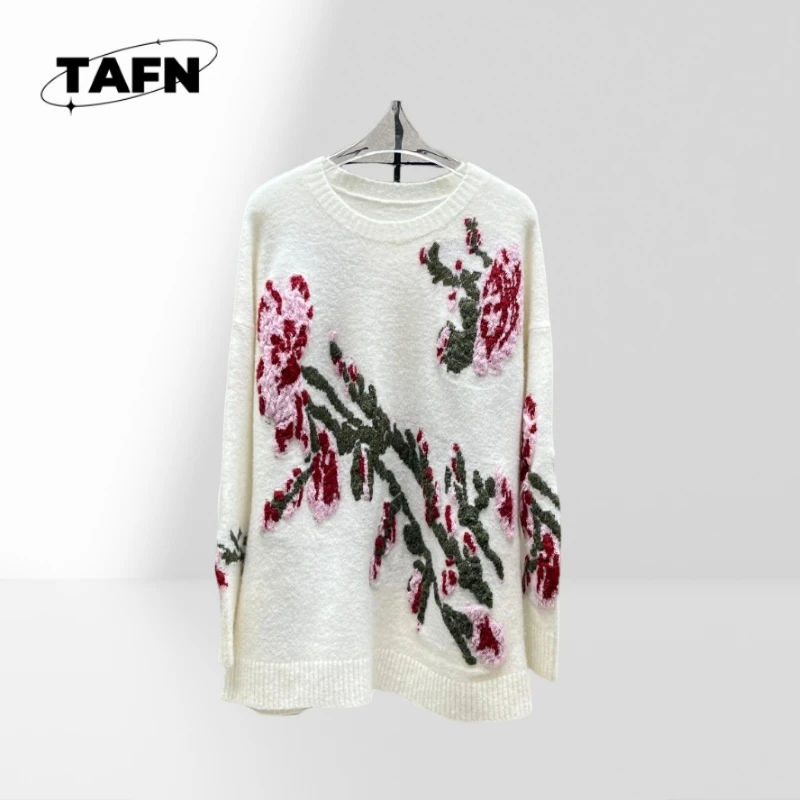 

Printed Advanced Texture Beautiful Trendy Simple and Comfortable Woolen Sweater for Men, Classic Fit with Modern Style AE0503