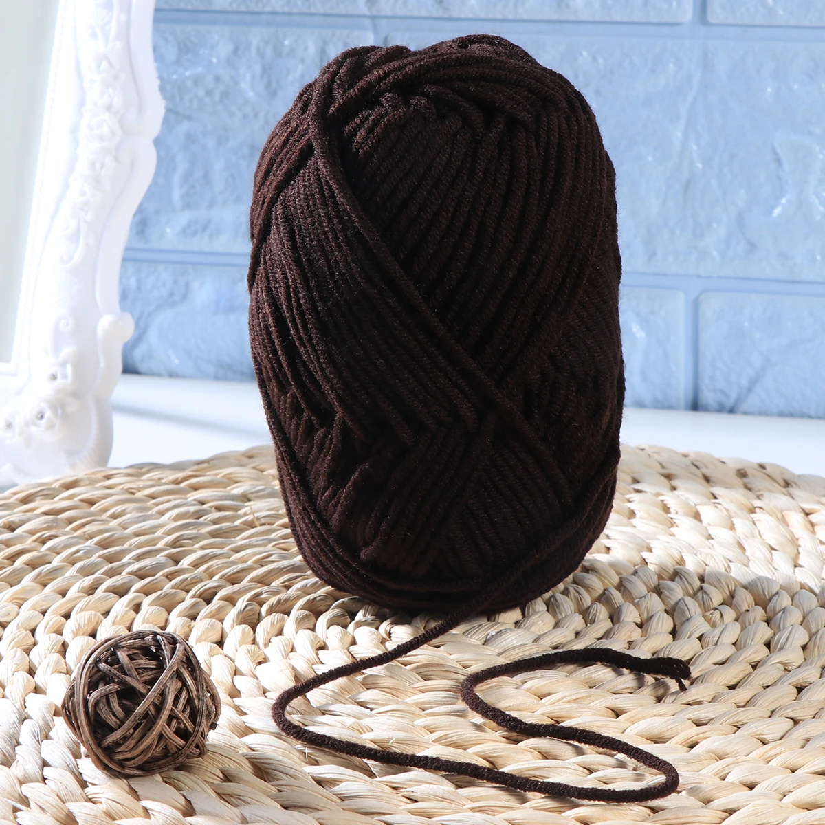 

Milk Cotton Yarn Chunky Soft Warm Cotton Yarn for Crochet Knitting Hand-Woven Sweaters Hats Scarves DIY Craft Coffee