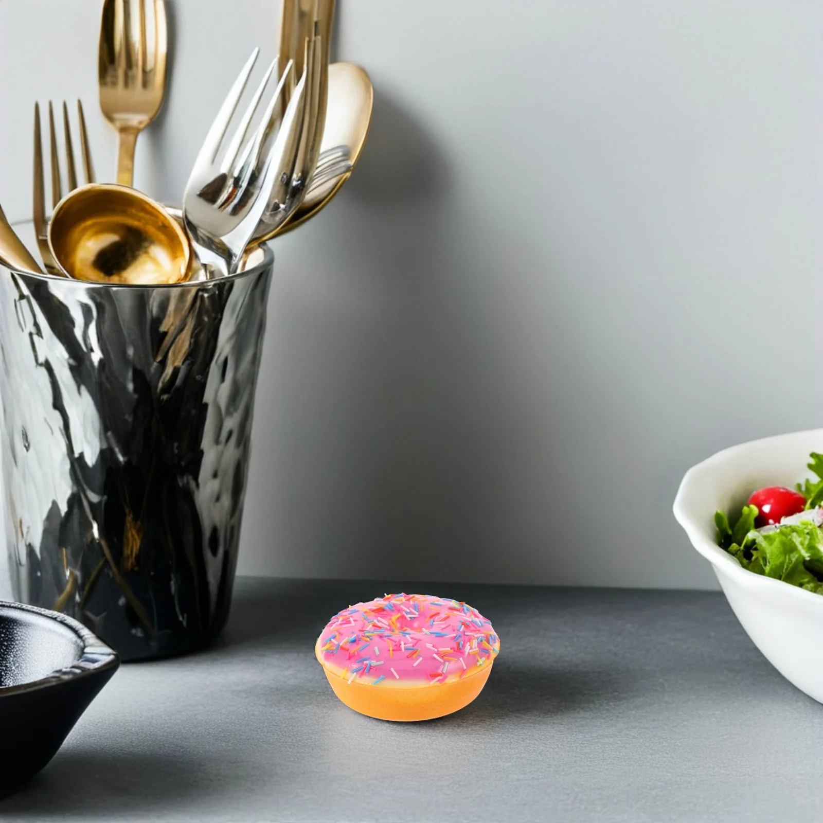 5Pcs Mini Faux Doughnuts Realistic Artificial Food Props High Simulation Dessert Decoration Party Setup Artificial Doughnut