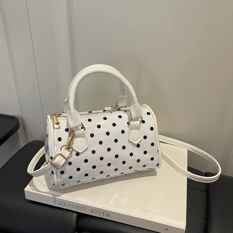 bolsa-de-ombro-feminina-para-uso-diario-bolsa-transversal-feminina-de-bolinhas-com-design-exclusivo-e-moderno