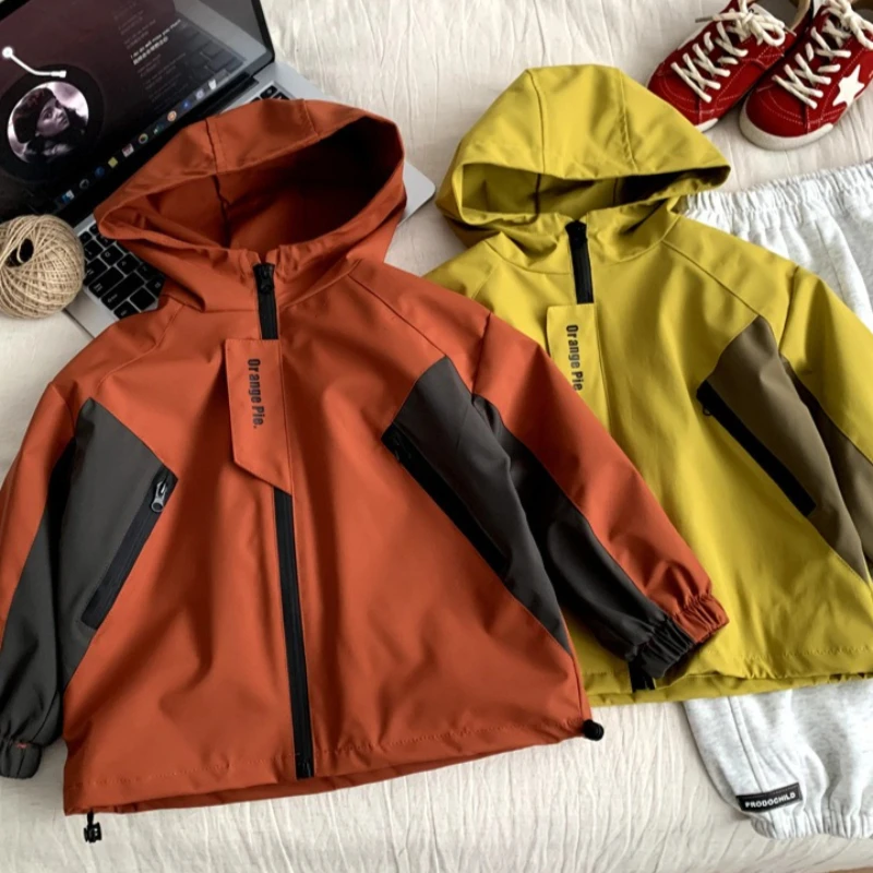 

Куртка 2026 Весна-Лето Новая детская одежда в корейском стиле для мальчиков и девочек, модная уличная куртка с тройной защитой от непогоды