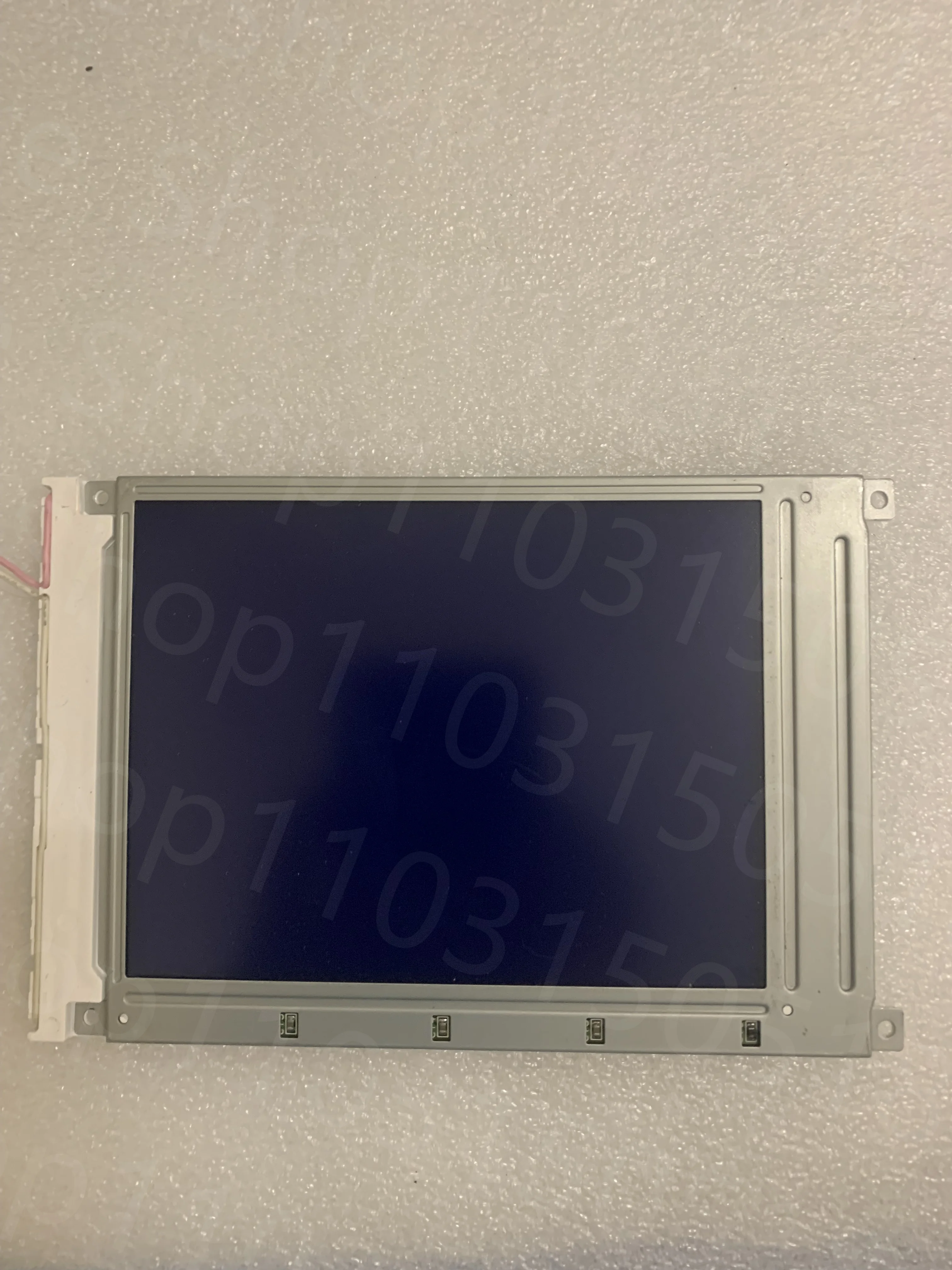 LM32019T2 LM32019T is suitable for original LCD screen and the test is OK. Original product,