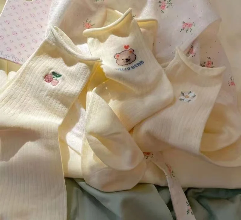 

Ladies Socks Summer Spring Cotton Socks For Girls Gift Ruffle Socks Mafalda Accesorios Calcetas Largas Cute Cartoon Sweet Style