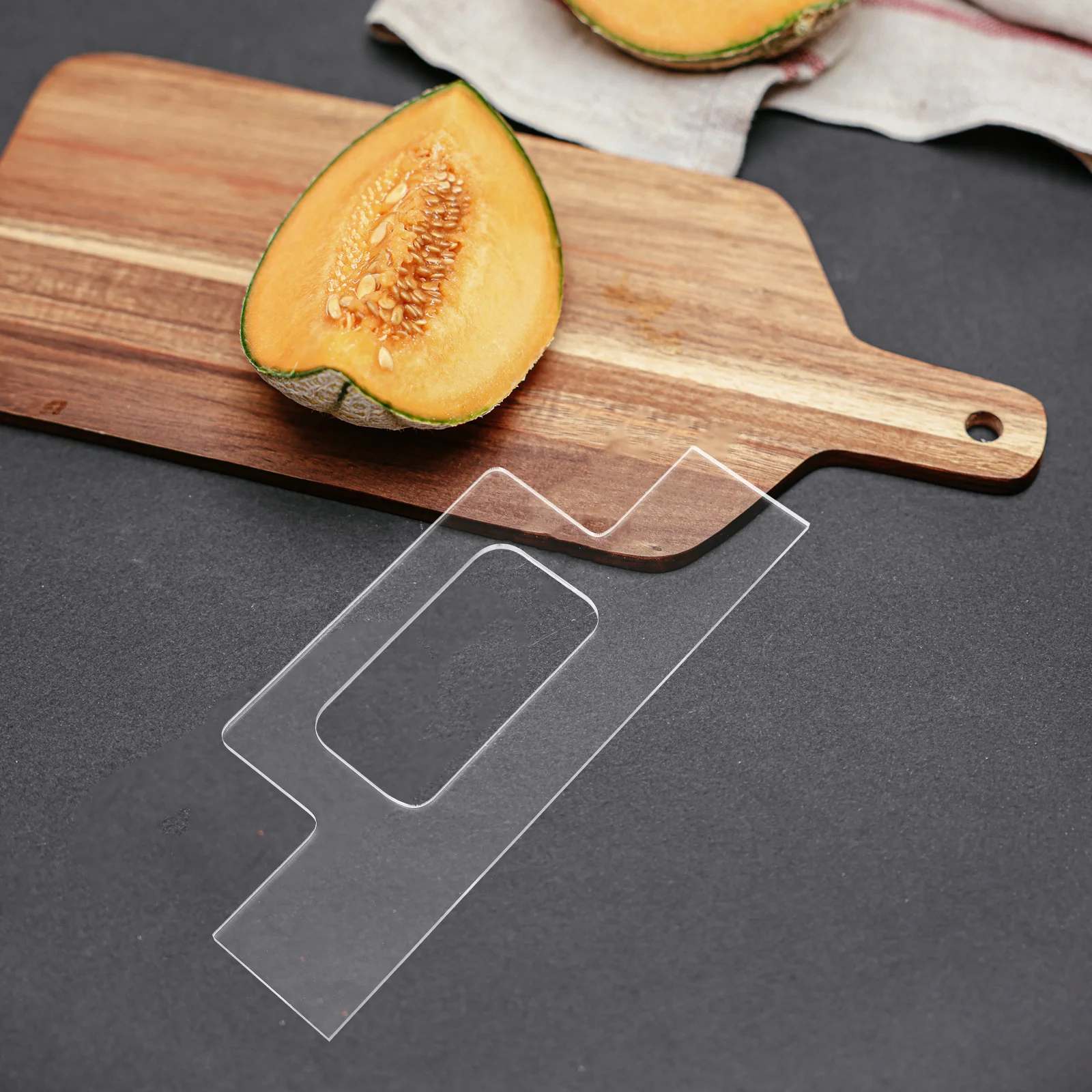

Acrylic Cutting Board Template Transparent Handle Design for Safe Precise Slicing Vegetable Meat Prep Kitchen Tools Stencil