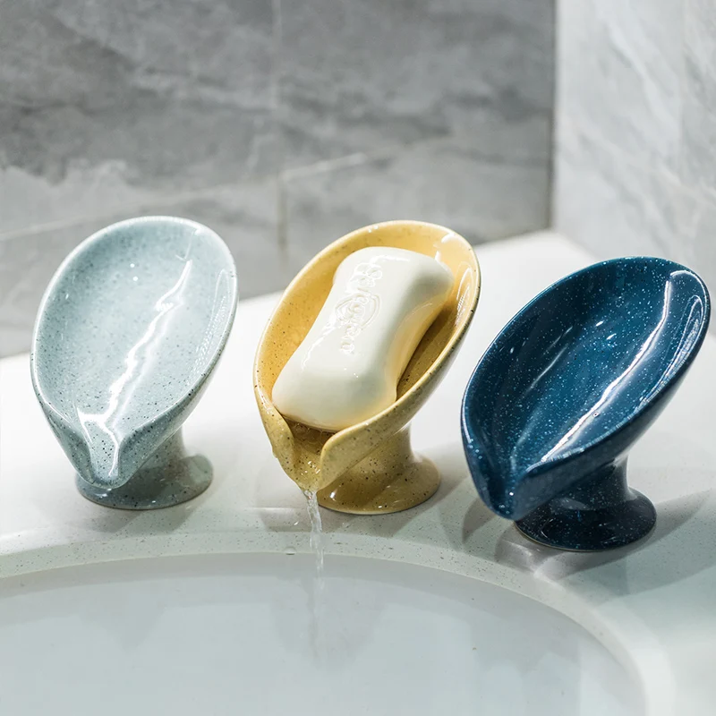 Ceramic Drain Soap Box Leaf Shape Soap Dish Bathroom Accessories Shower Soap Holder Sponge Storage Plate Bathroom Supplies